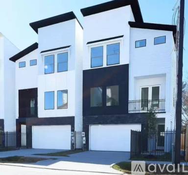 Main picture of 2720 Rosalie St