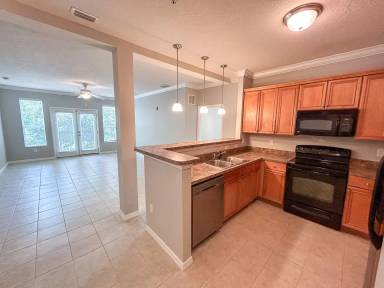 Main picture of 1185 SW 9th Rd