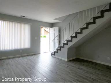 Main picture of 8547 Cedar St