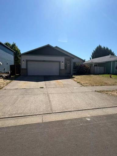 Main picture of 375 Twister Ave NE