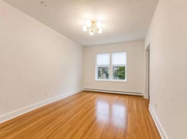 Main picture of 86 Jersey St