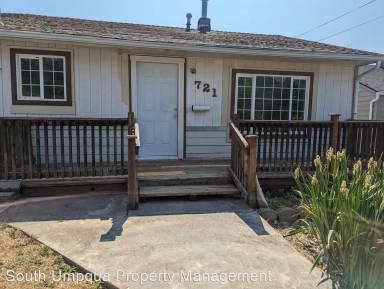 Main picture of 721 NE Maple Ave