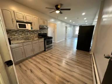 Main picture of 1040 Julia St