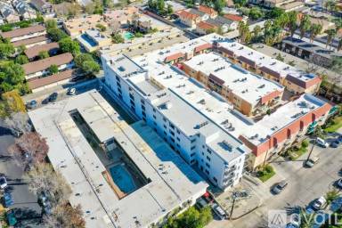 Main picture of 8444 Columbus Ave