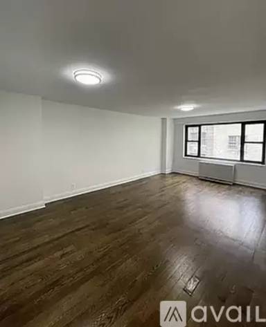 Main picture of 409 E 56th St
