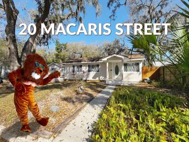 Main picture of 20 Macaris St