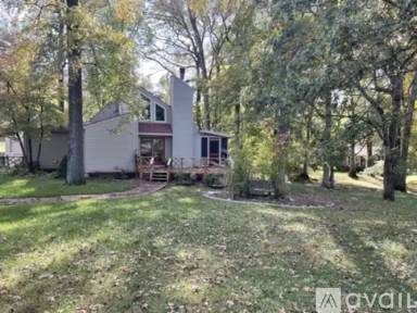 Main picture of 514 Lovell Dr