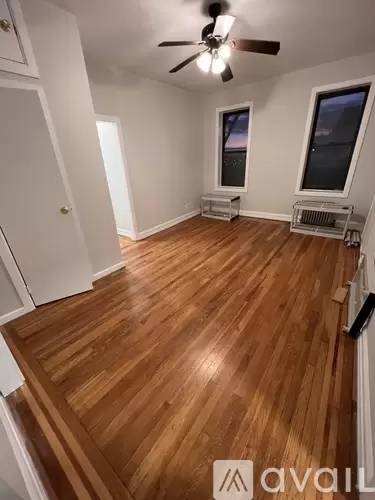 Main picture of 13414 Franklin Ave