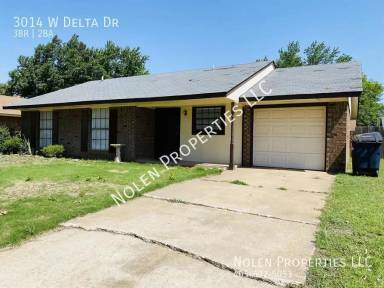 Main picture of 3014 W Delta Dr
