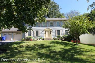 Main picture of 13705 Hobart Dr
