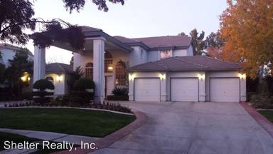 Main picture of 2223 Versailles Ct