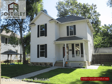 Main picture of 111 N Adams St