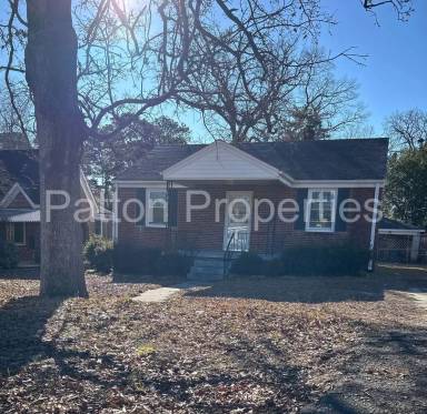 Main picture of 1337 B Ave