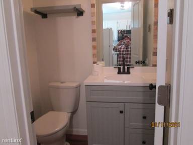 Main picture of 1297 Vondelpark Dr