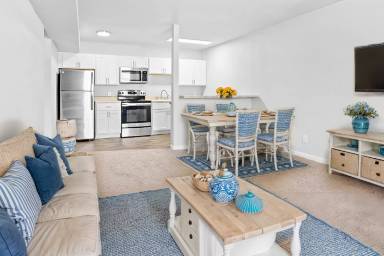 Main picture of Various Location