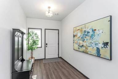 Main picture of 7586 24th St S