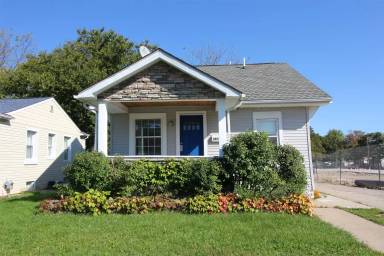Main picture of 1501 S State St