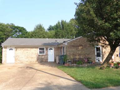 Main picture of 7950 Thompson Rd