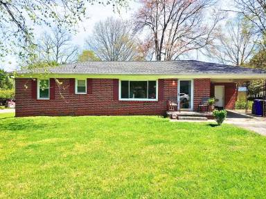 Main picture of 706 Grove Ave NW