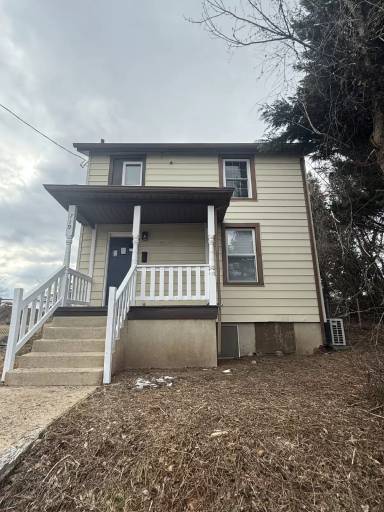 Main picture of 719 Johnson St
