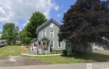 Main picture of 108 N Main St