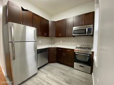 Main picture of 98 Wayne St