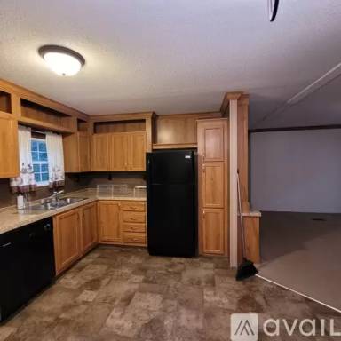 Main picture of 918 Collins Ave