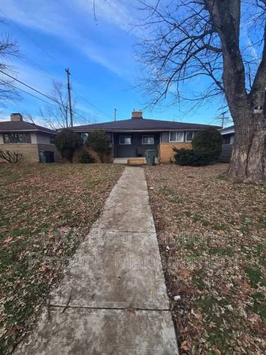 Main picture of 3470 Race St