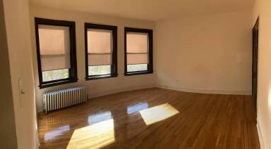Main picture of 7704 S Emerald Ave