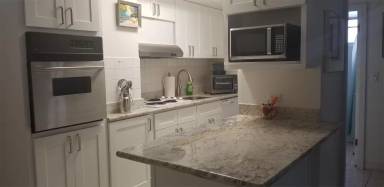 Main picture of 225 Liliuokalani Ave