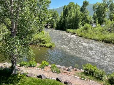 Main picture of 655 Gold River Ct