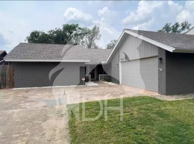 Main picture of 3622 Willow Lake Ln