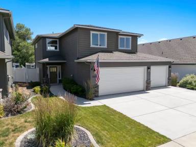 Main picture of 2224 N Corbin Ct