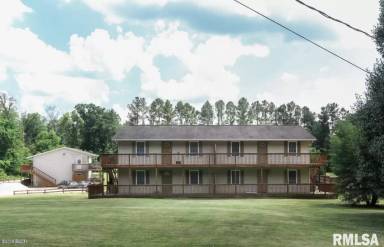 Main picture of 79 Tyler Ter