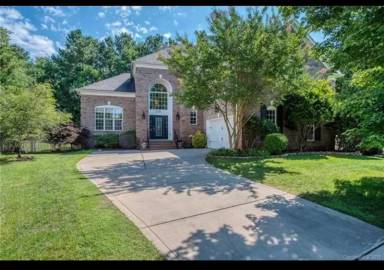 Main picture of 17120 Clementine Ct