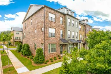 Main picture of 10142 Windalier Way