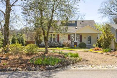 Main picture of 1230 Shelton Ave