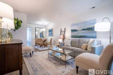 Main picture of 5461 Anita St