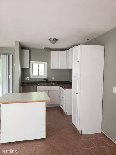 Main picture of 39 Enfield St