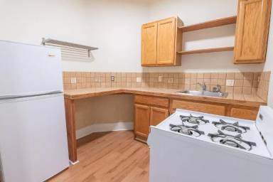 Main picture of 6020 NE Glisan St