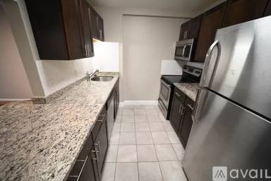 Main picture of 1111 Beacon St
