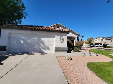 Main picture of 358 S Ironwood St