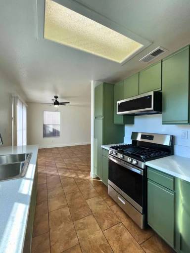 Main picture of 2807 Nobility Ave