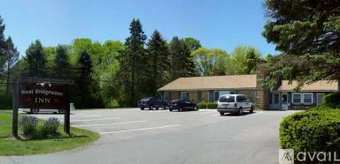 Main picture of 121 S Main St