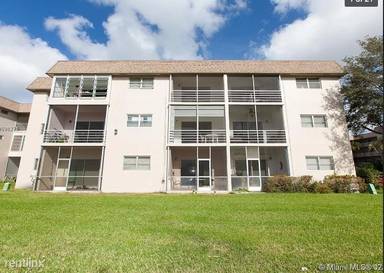 Main picture of 2495 SW 82nd Ave