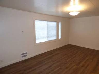 Main picture of 820 1/2 S C St
