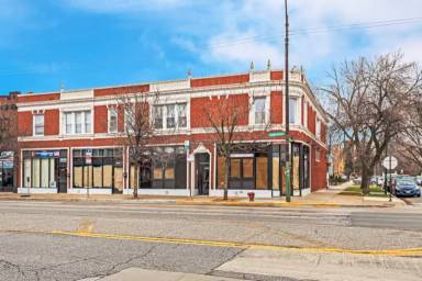 Main picture of 3932 W Irving Park Rd