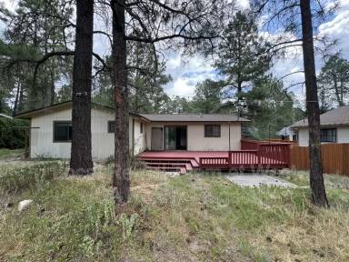 Main picture of 927 W Parker Dr