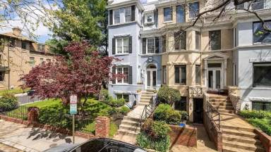 Main picture of 1633 Newton St NW