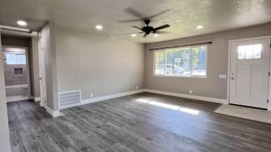 Main picture of 3040 9th St